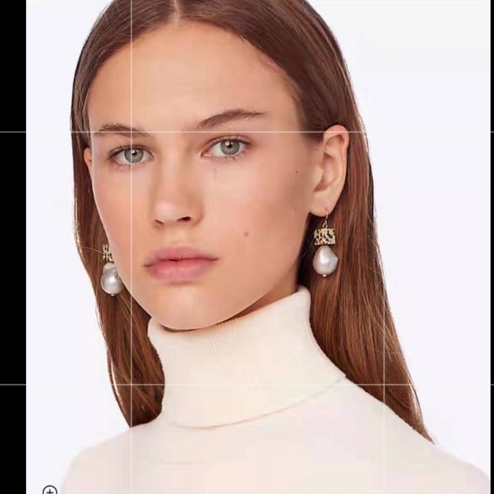 NWT Tory Burch baroque pearl bead drop earrings